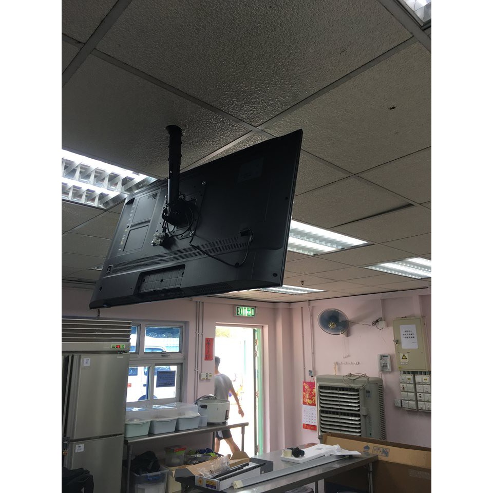 Giá treo tivi thả trần nb t560 hàng nhập khẩu