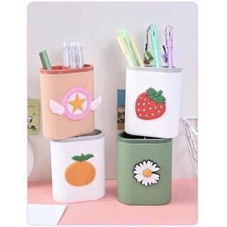 Hộp đựng bút 2 ngăn bằng nhựa, có hình ngộ nghĩnh