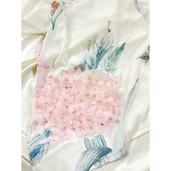 🥰Siêu phẩm áo dài  cao cấp đính kết nổi bật  bán lẻ rẻ như buôn hàng tận xưởng nhẹ nhàng bay tà hàng thiết kế | BigBuy360 - bigbuy360.vn