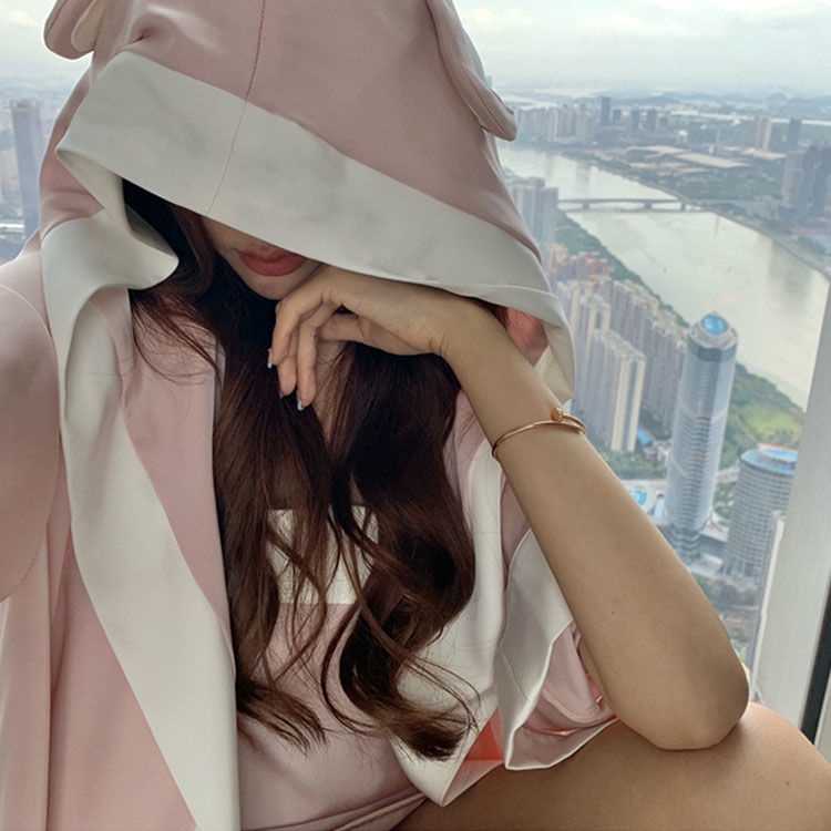 Đồ ngủ hai mảnh áo choàng hoặc đầm ngủ màu hồng gợi cảm thời trang mùa thu cho nữ