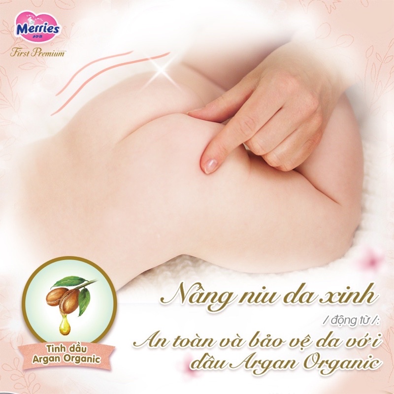 Bỉm / Tã dán Merries First Premium NB66 / S60 / M48 - Chính hãng