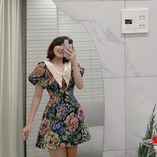 Đầm hoa tay phồng chất gấm