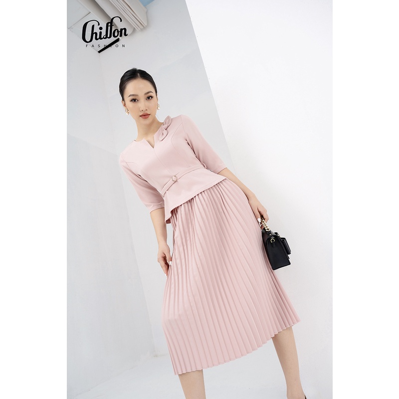 Áo vest kí giả cổ V kèm nơ cổ, hàng thiết kế by Chiffon