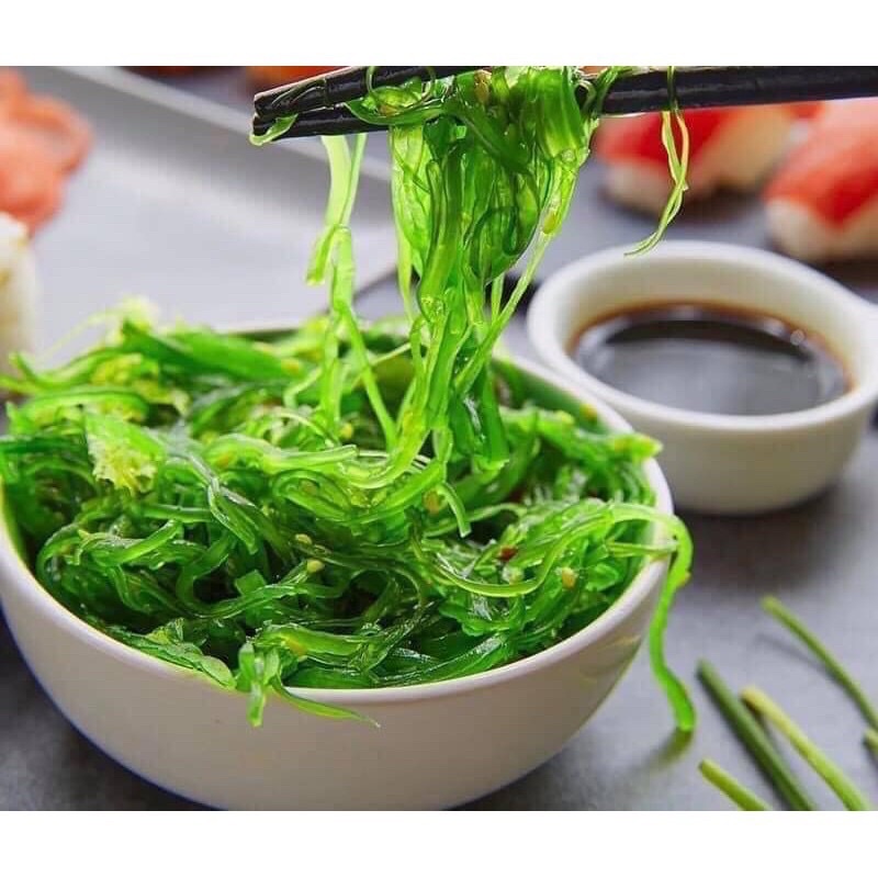 salad rong biển tươi trộn mè