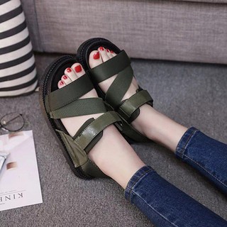 DÉP QUAI HẬU HOT TREND