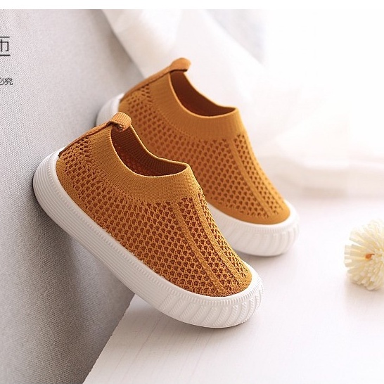 Giày lười cổ chun cho bé trai, bé gái đế mềm, êm chân