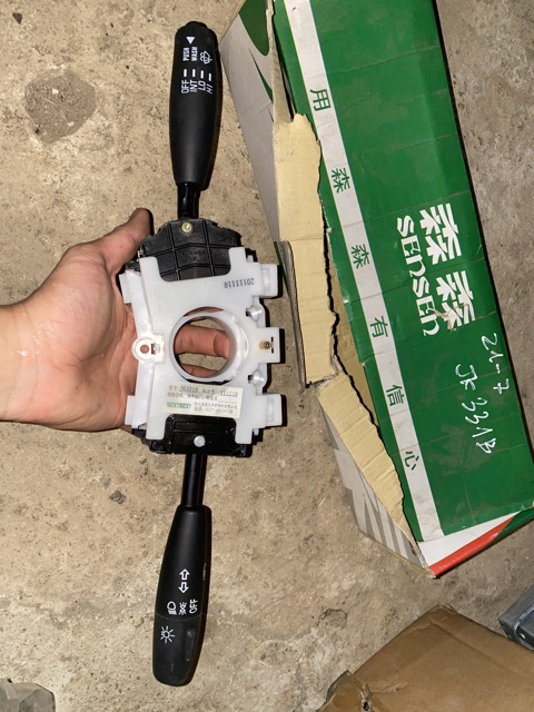 Sản phẩm gia đình làm: Công tắc tổng hợp 331b