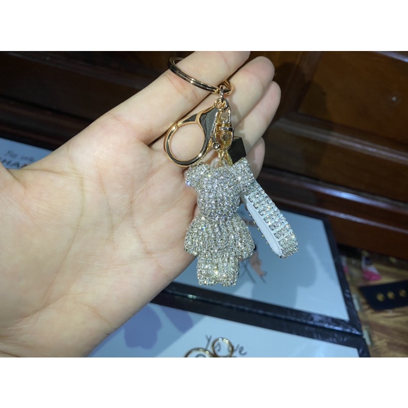 Charm treo túi đính đá hình gấu xinh xắn, dễ thương