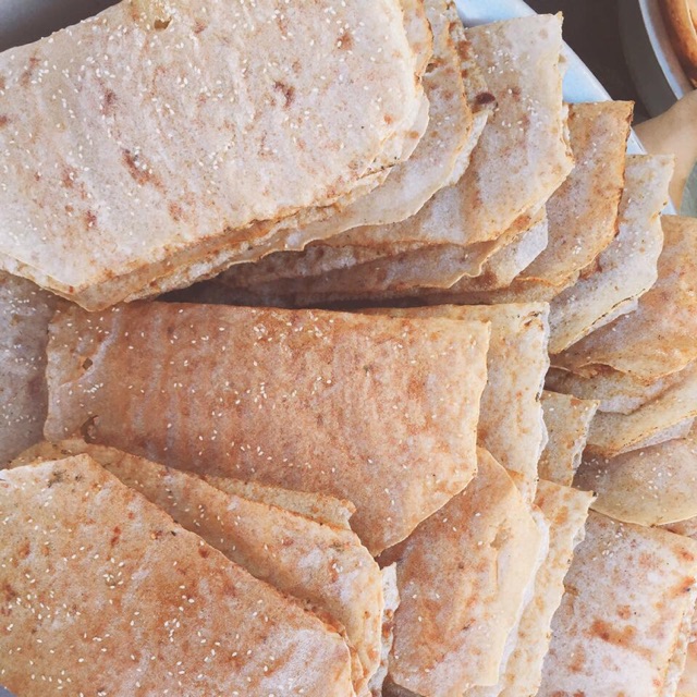 Bánh tráng ruốc