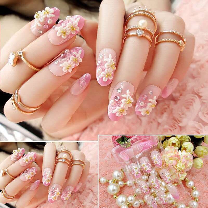 Bộ 24 Móng Tay Giả Trang Trí Hoa Xinh Xắn