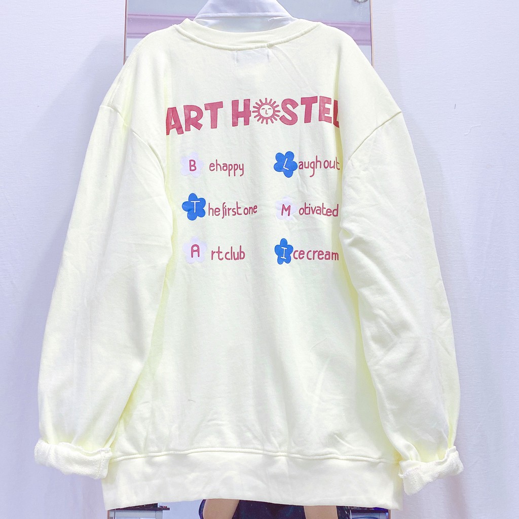 Áo sweater hoa màu vàng nhạt pastel form rộng