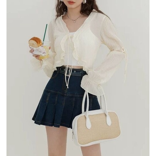 QKOOLE  Áo Kiểu Tay Dài Cổ Chữ V Phối Bèo Nữ Tính