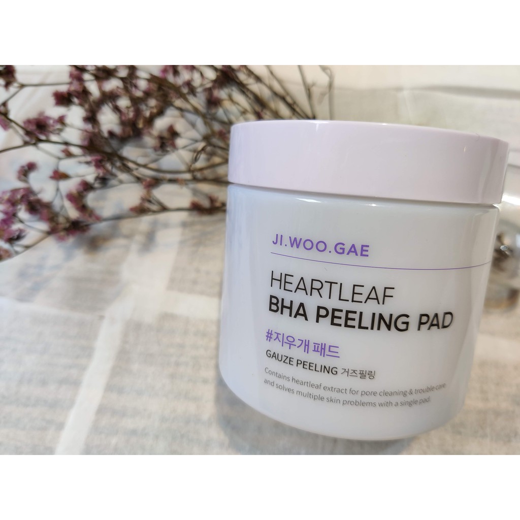 Celimax Heartleaf BHA peeling pads  Miếng dán tẩy da chết