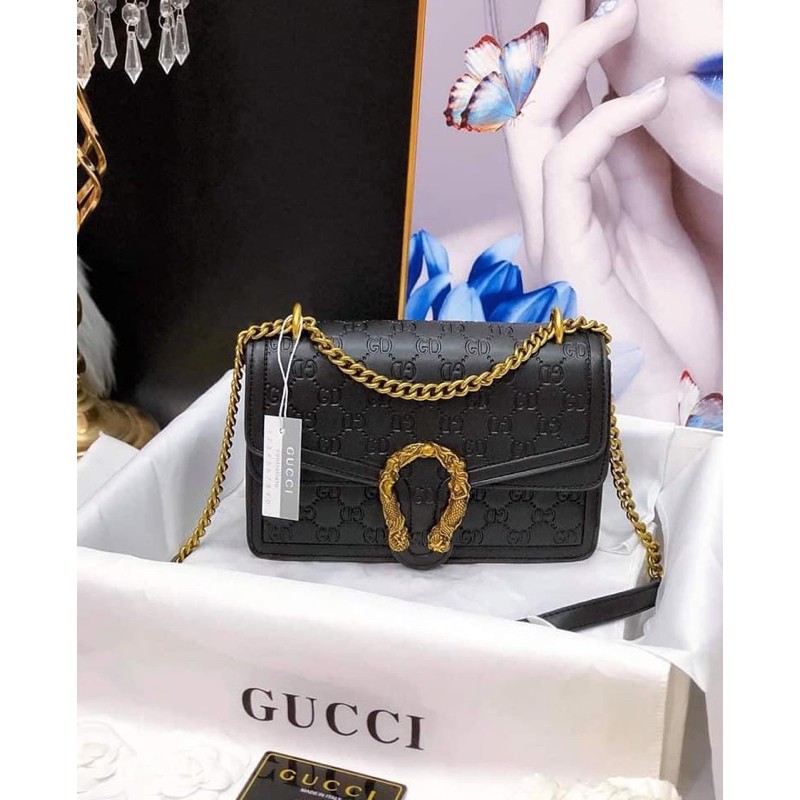 Túi xách Gucci đầu rồng dập vân 3D