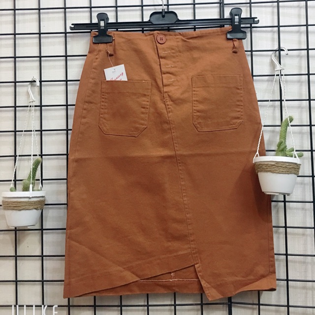 Váy cam kiểu tà xéo