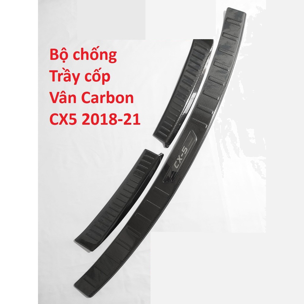Bộ bậc giẫm trong+ ngoài và chống trầy cốp trong + ngoài vân cacbon xe Cx5 2018-2021