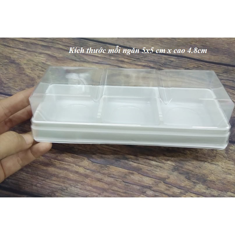 Combo 100 Hộp Nhựa Đựng Bánh 3 Ngăn Đế Trắng