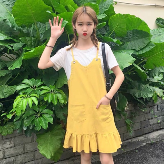 Váy yếm đuôi cá