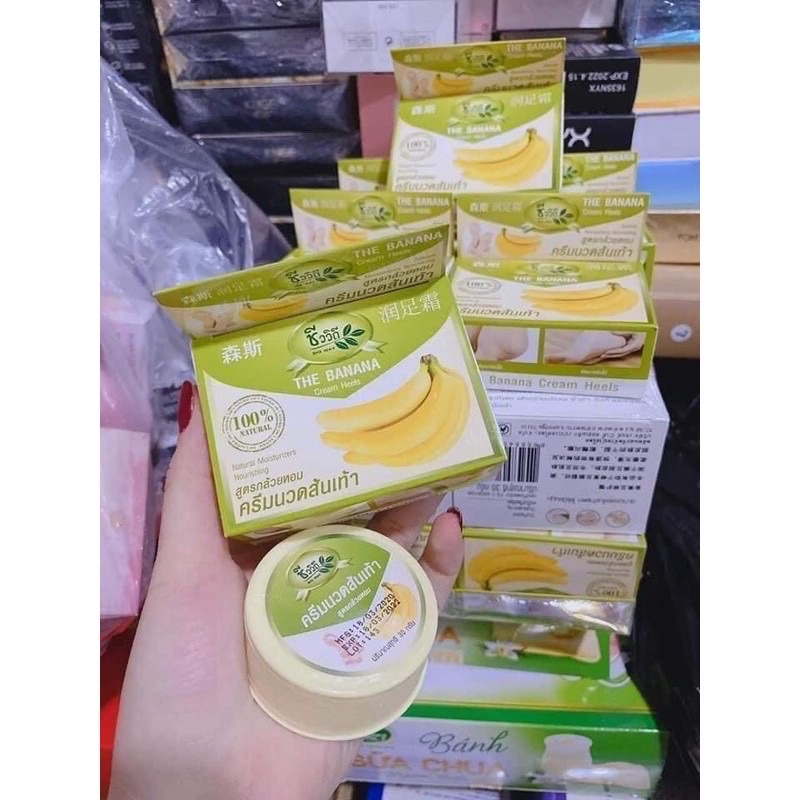 Kem thoa nứt gót chân banana