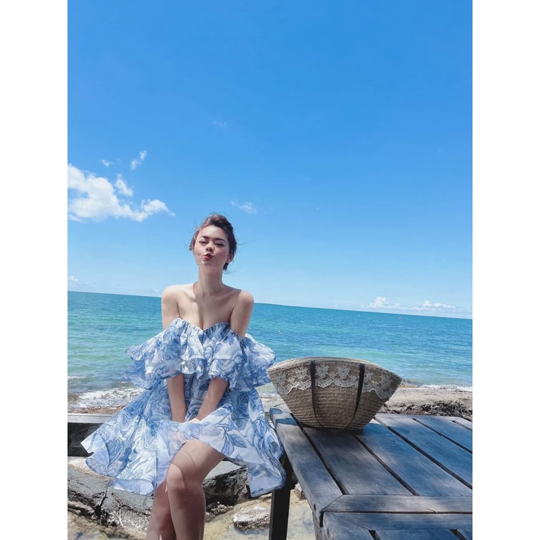 Đầm Thiết Kế HOT Trend --- Đầm Voan In Hở Vai Xinh Lung Linh UP