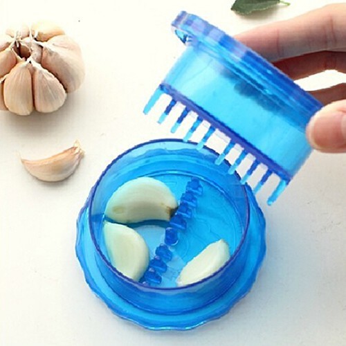 Dụng cụ nghiền tỏi tiện lợi