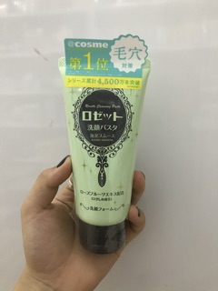 Sữa rửa mặt ROSETTE Nhật Bản