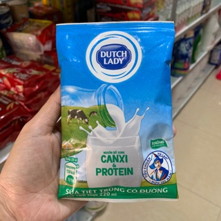 Sét 5 bịch sữa Cô gái Hà Lan 220ml