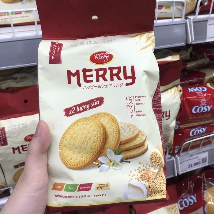 Bánh Quy Sữa Merry Richy Thơm Ngậy Giòn Tan Túi 192g