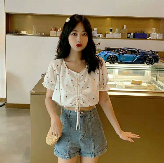 Set Áo Croptop & Váy Bạn Thân ( BFF) Trắng Hoạ Tiết Hoa Hồng Quảng Châu Ulzzang Giá Rẻ