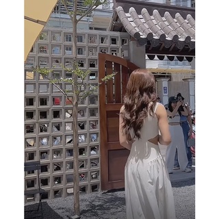 Váy cut out hở eo dáng dài
