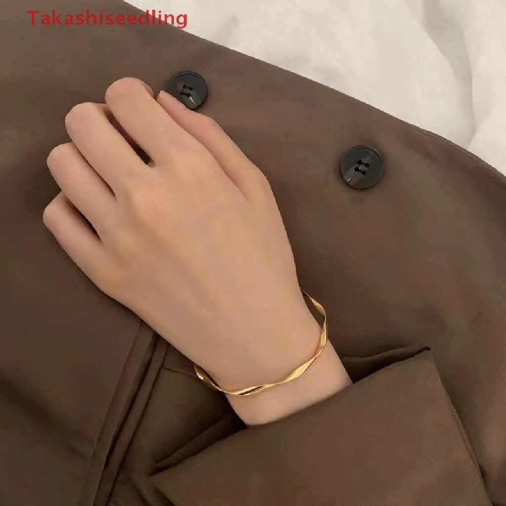 (Takashiseedling) Classic Premium Retro Style Twisted Twist Metal Bracelet for Women Trend Girls Unusual Jewelry Gift Accessories