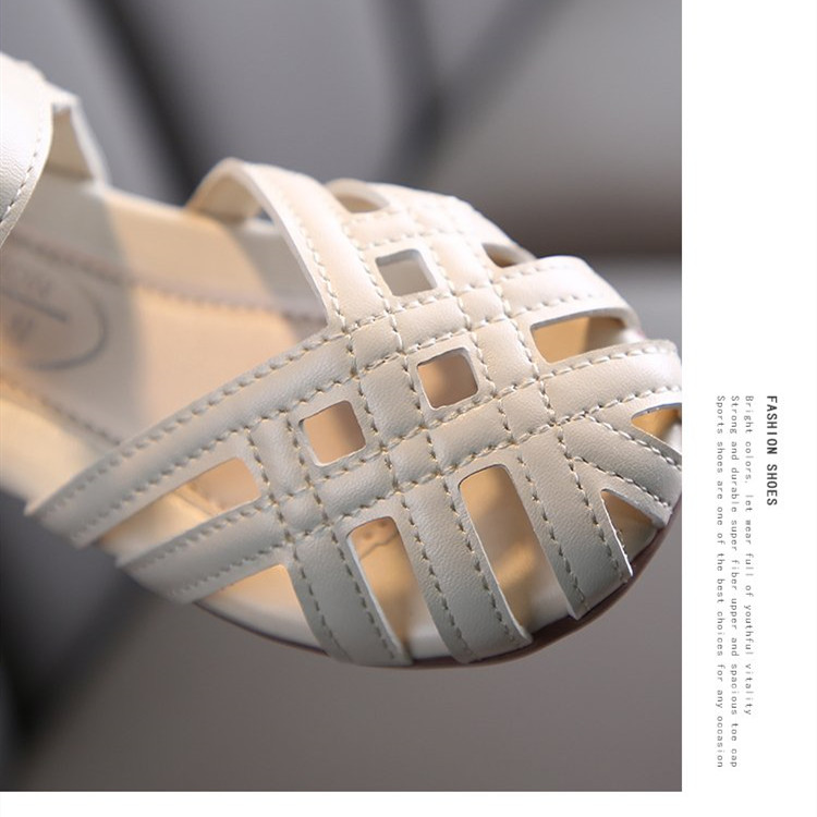 Giày sandal đế mềm phong cách Hàn quốc cho bé gái