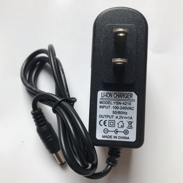 Sạc pin Li-ion 4.2V-1A loại tốt.