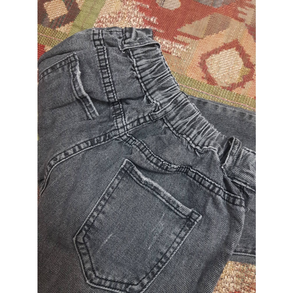 Quần jeans baggy màu đen khói có chun sau