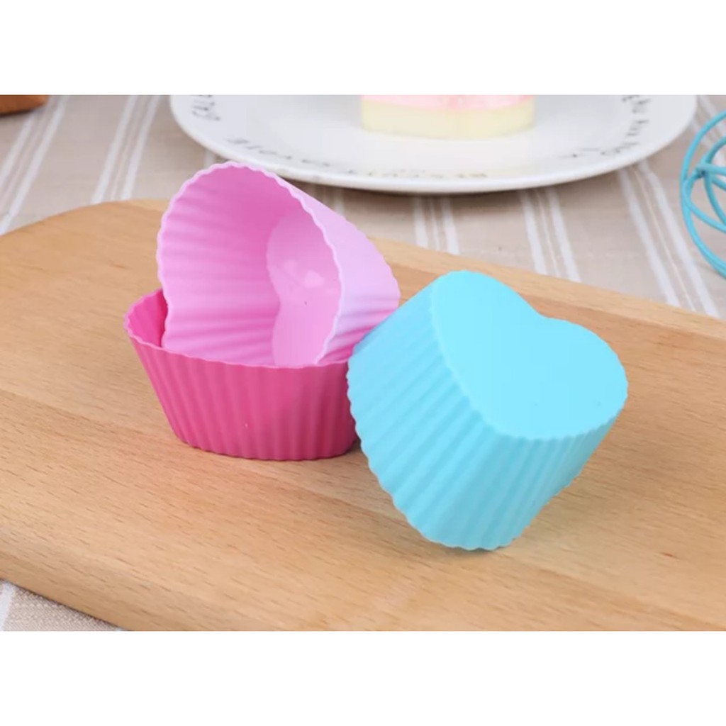 Khuôn bánh cupcake muffin silicon hình trái tim 7cm