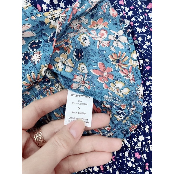 Áo croptop hoa nhí xuất dư xịn