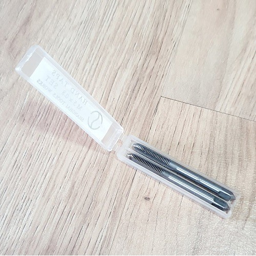 BỘ 2 CÂY VÍT TARO REN TRONG CẦM TAY SIZE M5