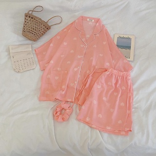 Đồ bộ pijama lụa cao cấp mặc nhà mềm mịn mát.