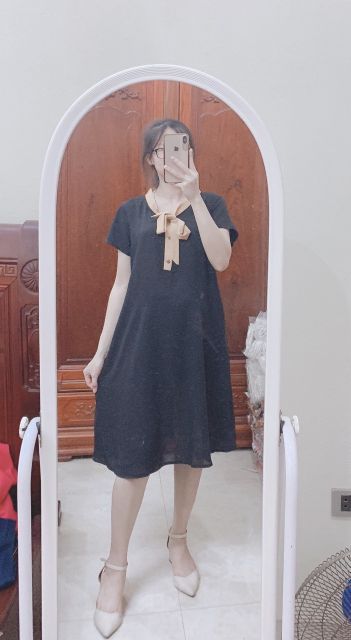Váy bầu lụa chun nơ cổ