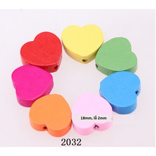 10 trái tim gỗ 18mm nhiều màu trơn MH 2032 làm đồ chơi, trang trí diy