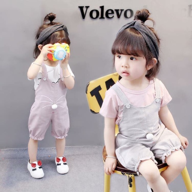 Yếm bé gái