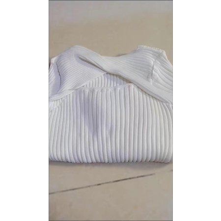 Áo Len Tăm Tay Dài Khoét Ngực Loại Đẹp Sexy
