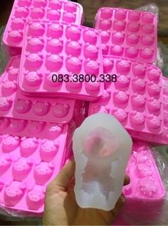 Khuôn silicon Bé heo nằm