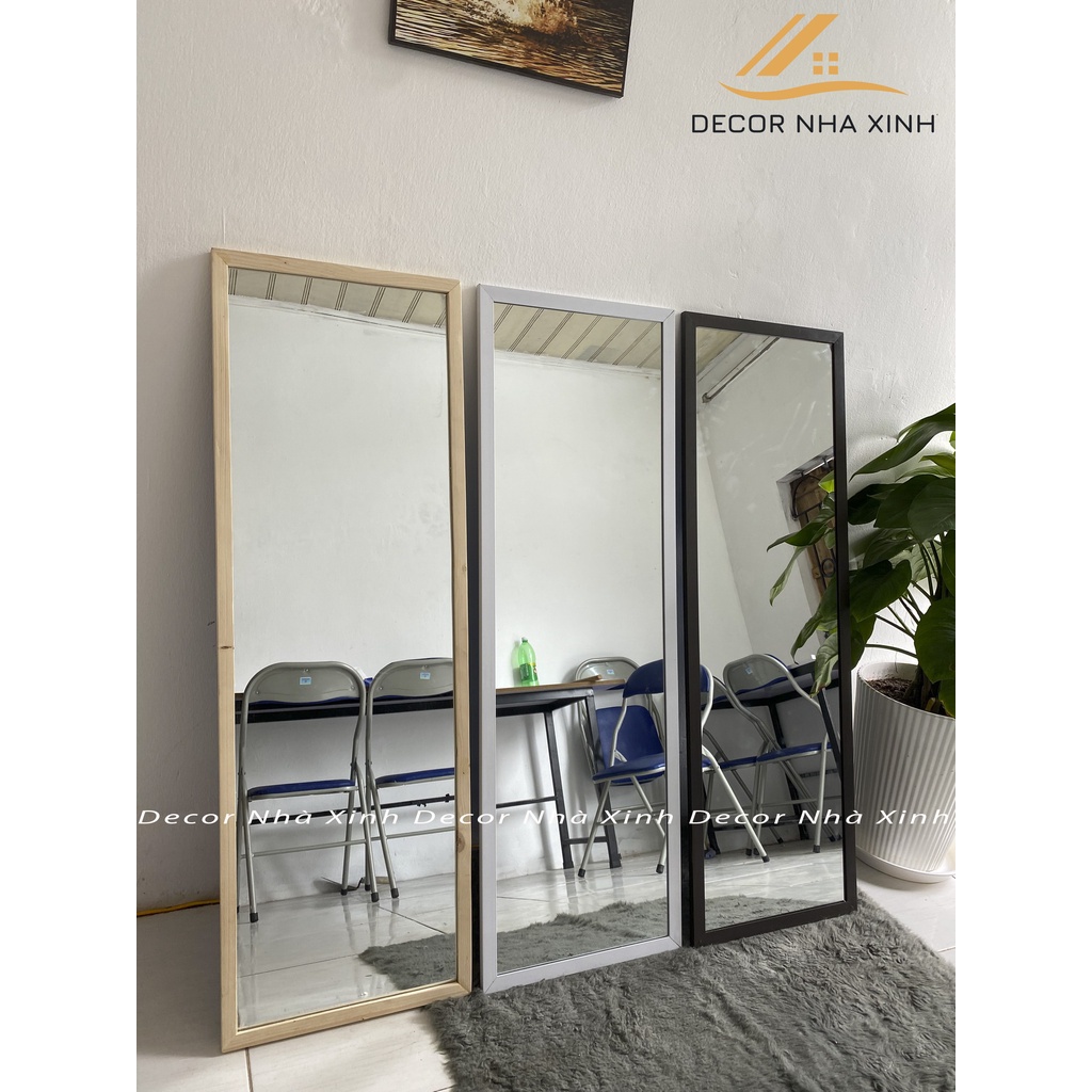 Gương soi toàn thân khung nhôm giả vân gỗ thông Decor Nhà Xinh kích thước 120x40cm