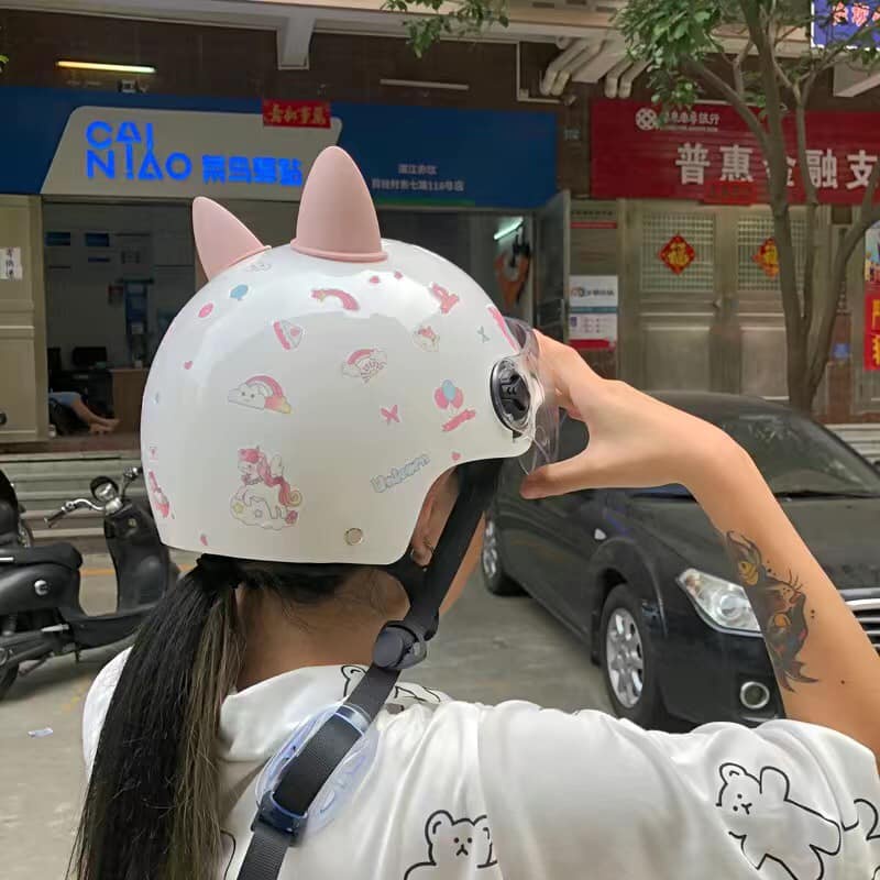 Mũ bảo hiểm tai mèo cute cực hot