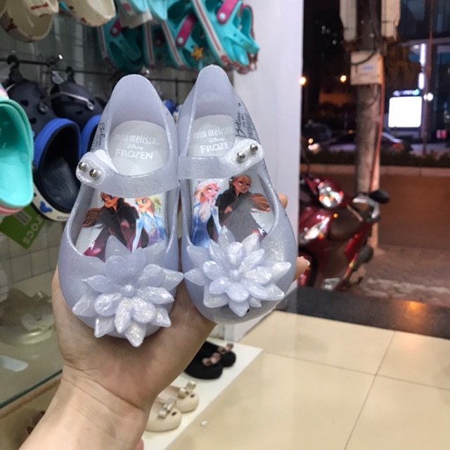 Giày nhựa thơm melissa cho bé