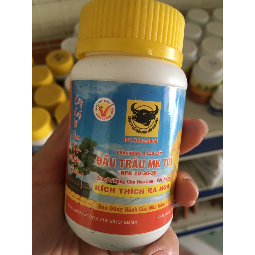 Phân Bón Lá Đầu Trâu 701 kích cây ra hoa - Chuyên Dành Cho Hoa Lan, Cây Kiểng, Hộp 100gr