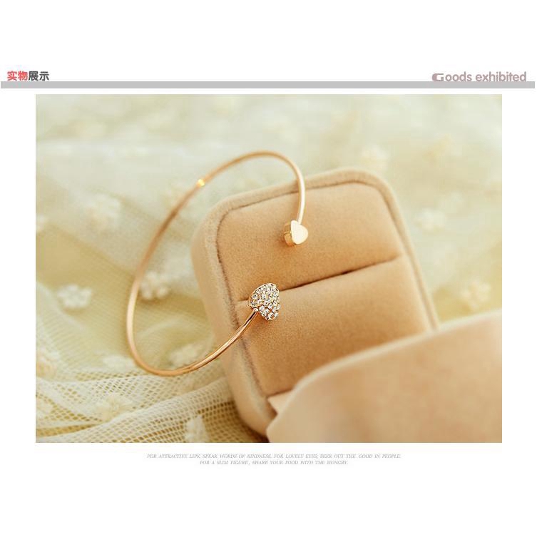 Vòng tay hở mặt trái tim đính đá xinh xắn cho nữ