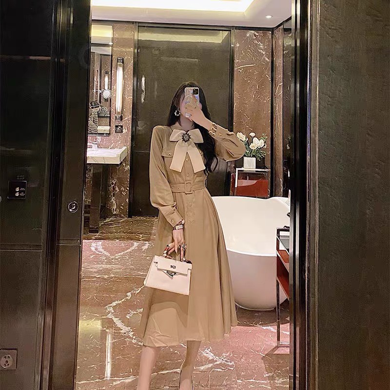 váy nơ đá đai eo cúc đồng,kiểu vintage cổ nơ ren cúc ngọc,váy xoè nơ cổ,dáng chữ A | BigBuy360 - bigbuy360.vn