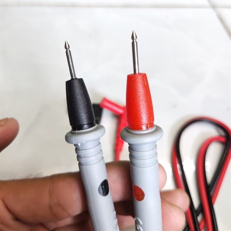 Que đo đồng hồ vạn năng 1000v 20A